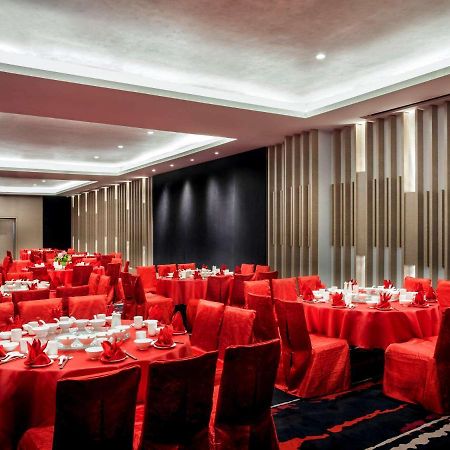 Pullman Miri Waterfront Hotel Eksteriør billede The ballroom