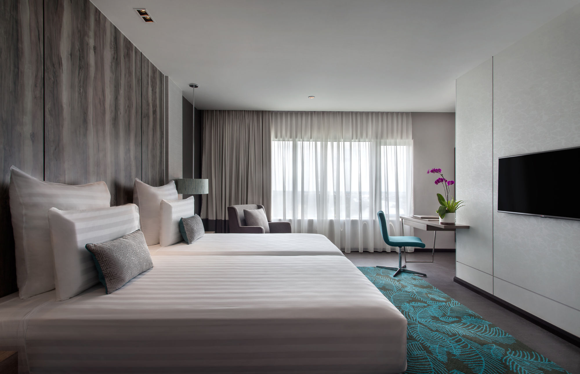 Pullman Miri Waterfront Hotel Eksteriør billede Deluxe Room