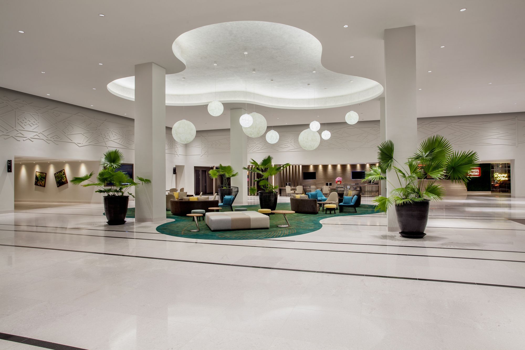 Pullman Miri Waterfront Hotel Eksteriør billede Lobby