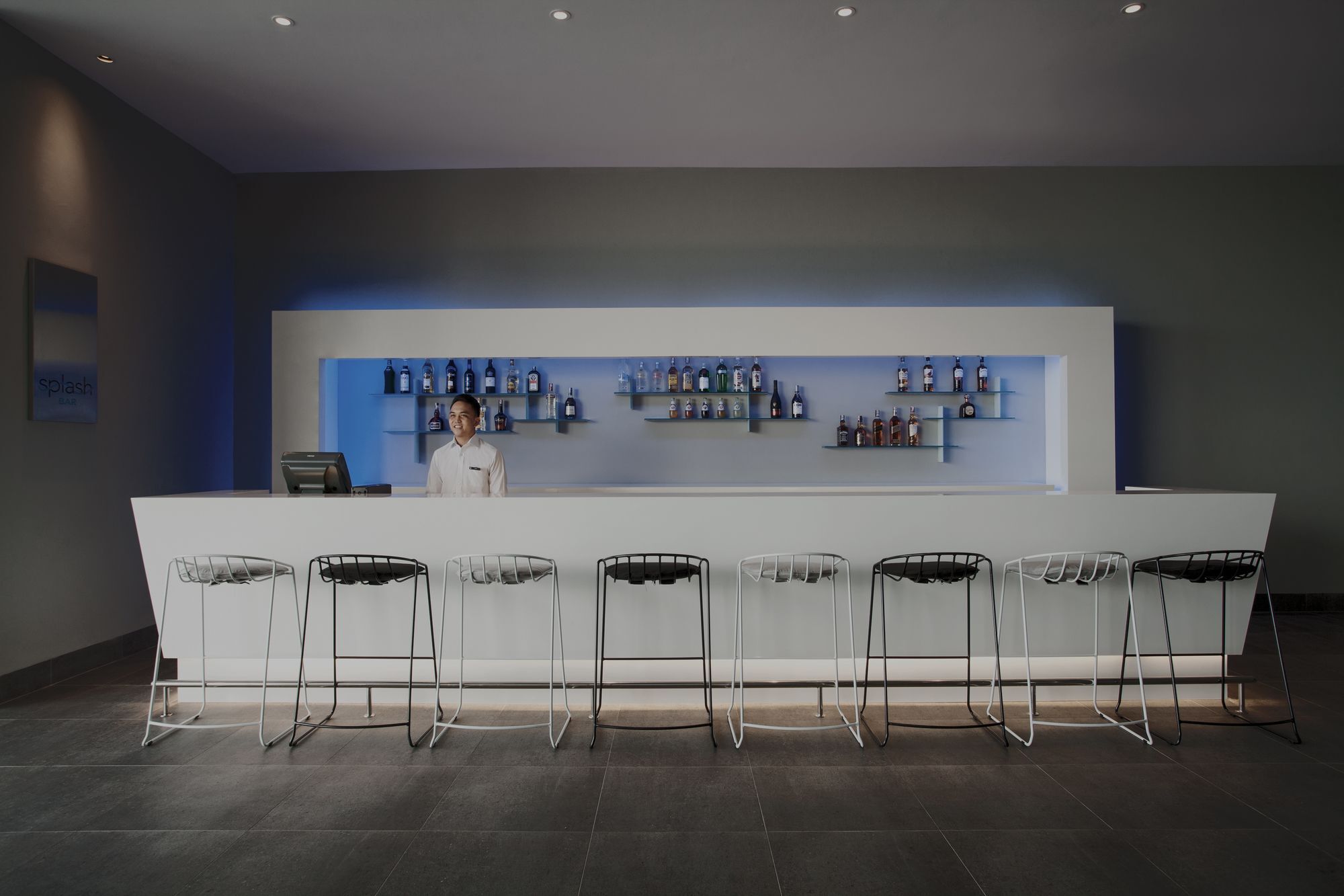 Pullman Miri Waterfront Hotel Eksteriør billede The bar at the 2012 Olympic Village