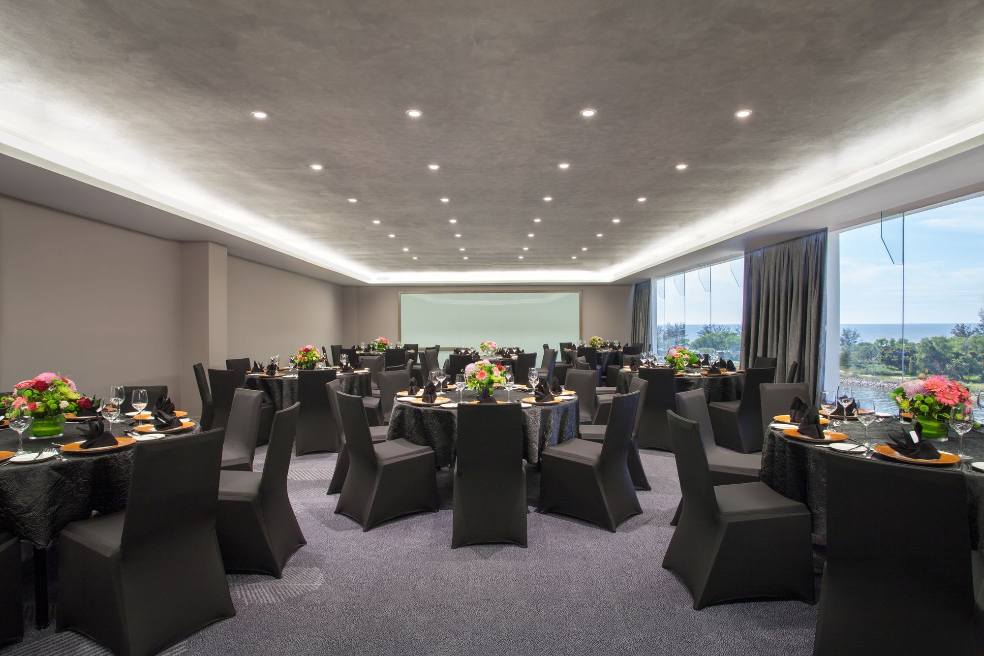 Pullman Miri Waterfront Hotel Eksteriør billede The Westin Ballroom